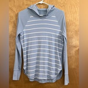 Eddie Bauer Favorite Shirt Tail Striped Hoodie L